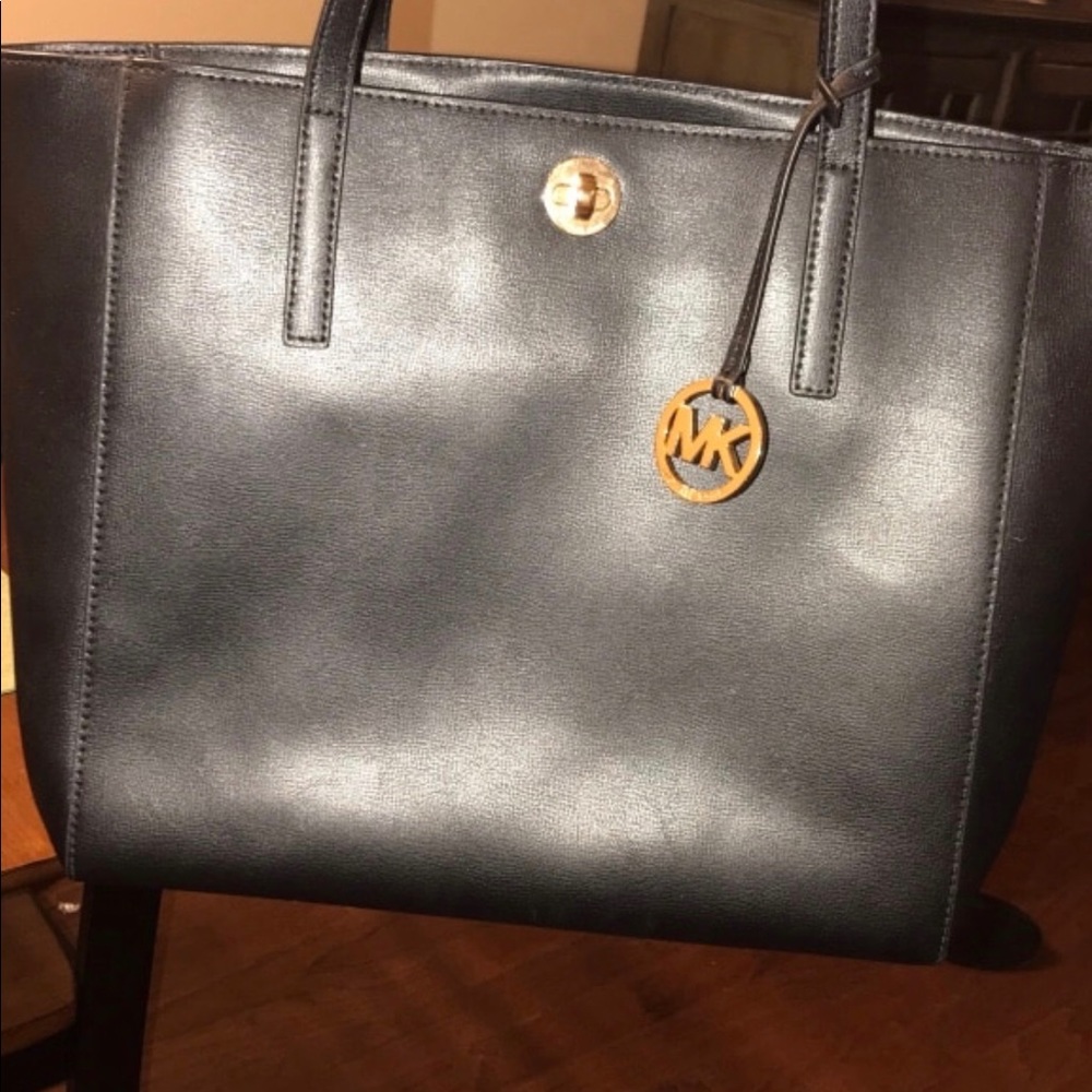 MK tote purse